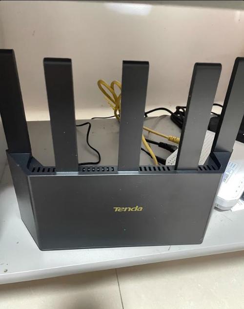 #推荐类# 腾达云霄be6l pro,大户型的无线新选择! 大家好,今天要给大